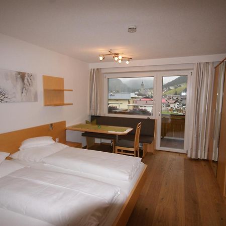 Ferienwohnung Soldanella Lech am Arlberg Exterior foto